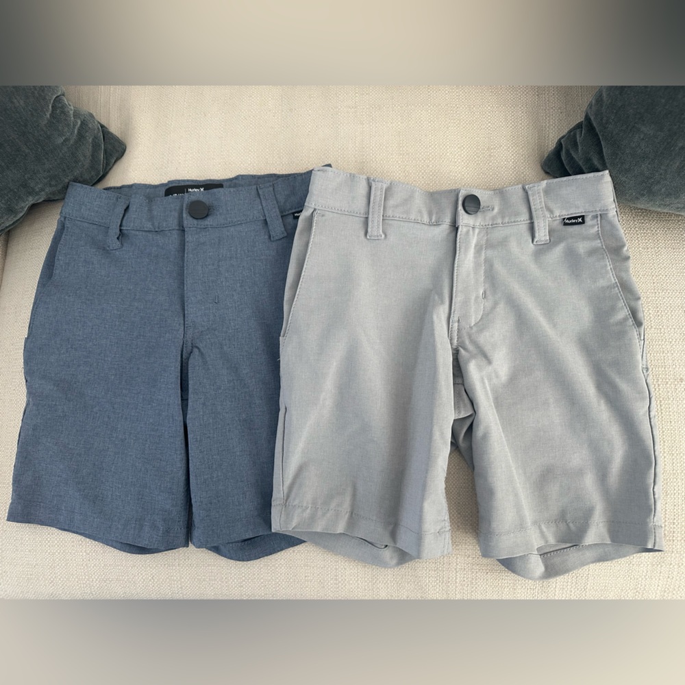 Hurley boys 5/6 drywick shorts.